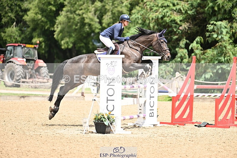 250706A-132420-19649 - Cls 49 Snr 1.10m Grand Prix