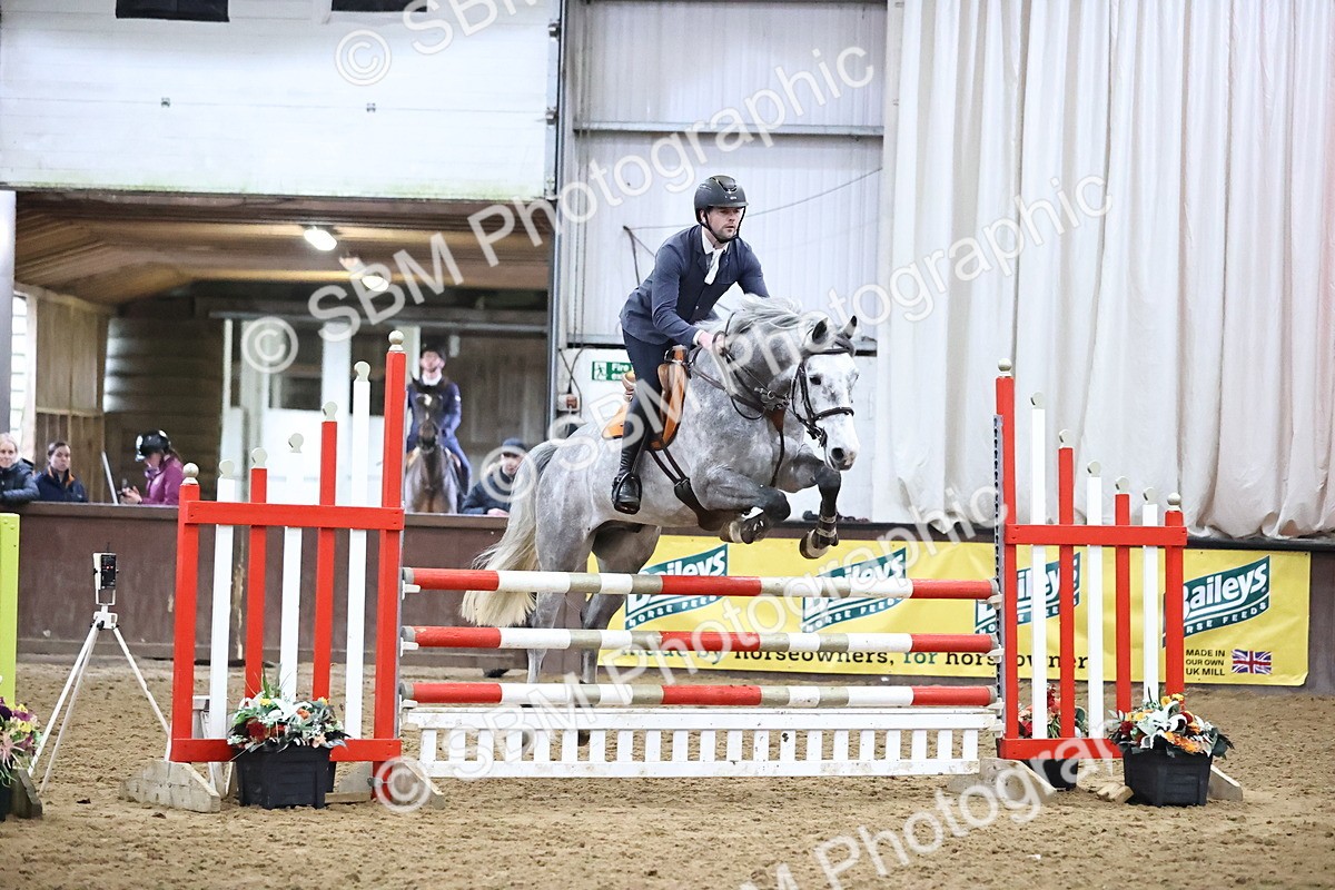 SBM_002757 - Class 9 - Senior Discovery - 1.00m