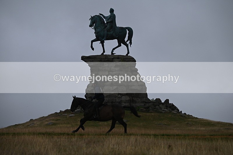 DSC_1576 - Time at Statue 11:54 to 12:12