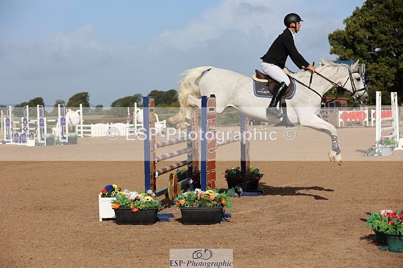 250911-094755-00472 - Cls 1 Snr 1.05 & 1.10m