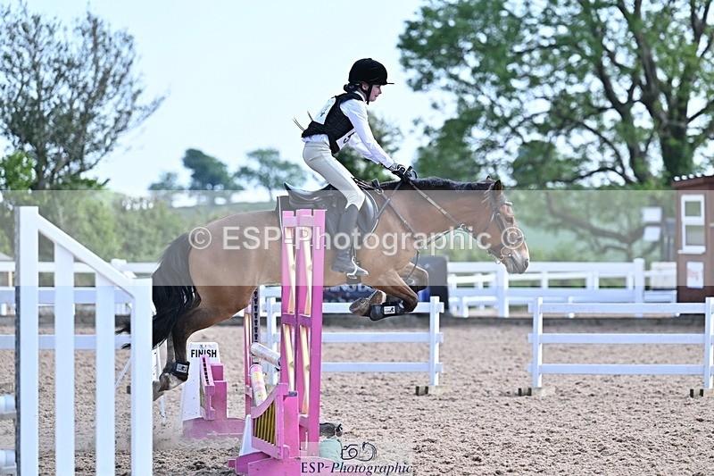 250517-154011-01682 - 70cm