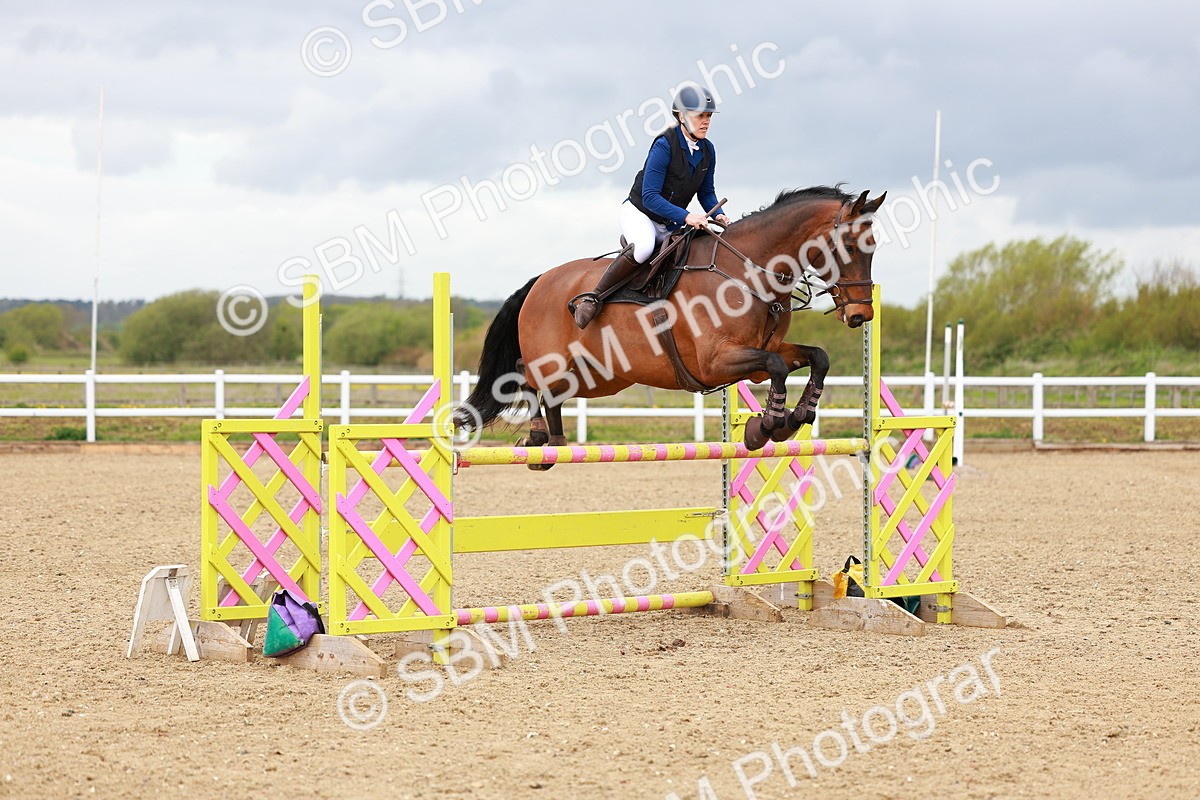 SBM_002272 - Class 10 - Senior Newcomers - 1.10m