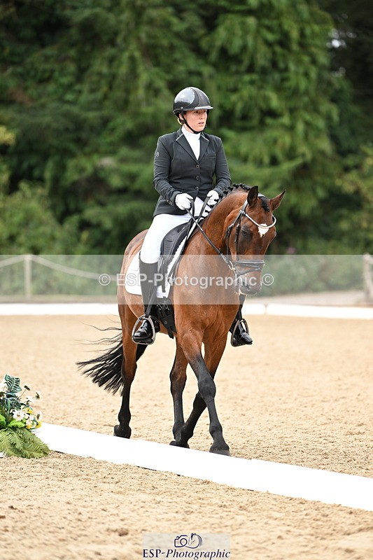 250808A-102858-00132 - 079-Danielle.Thackray-Trevoulter.Mega.Mix.Two