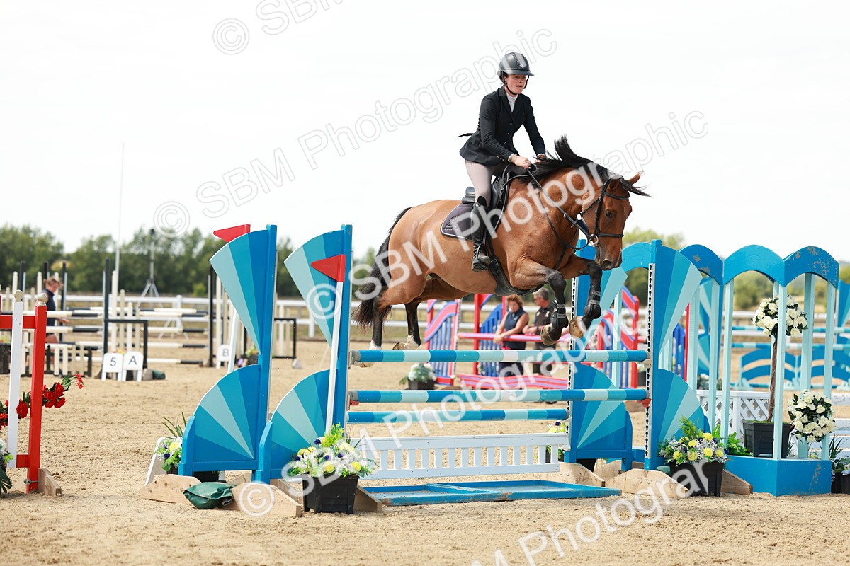 SBM_007705 - Class 3 - Senior Newcomers - 1.10m Open