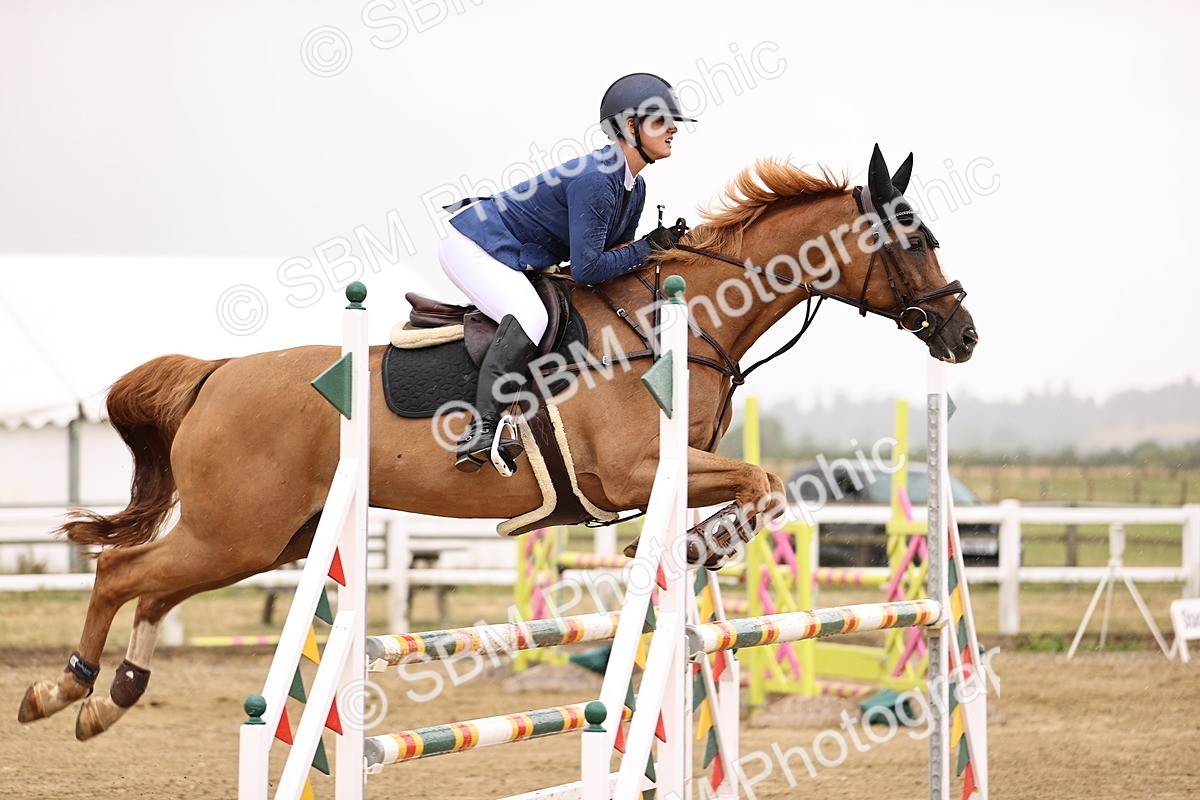 SBM_026566 - Class 12 - Amateur Championship Qualifier 1.05m