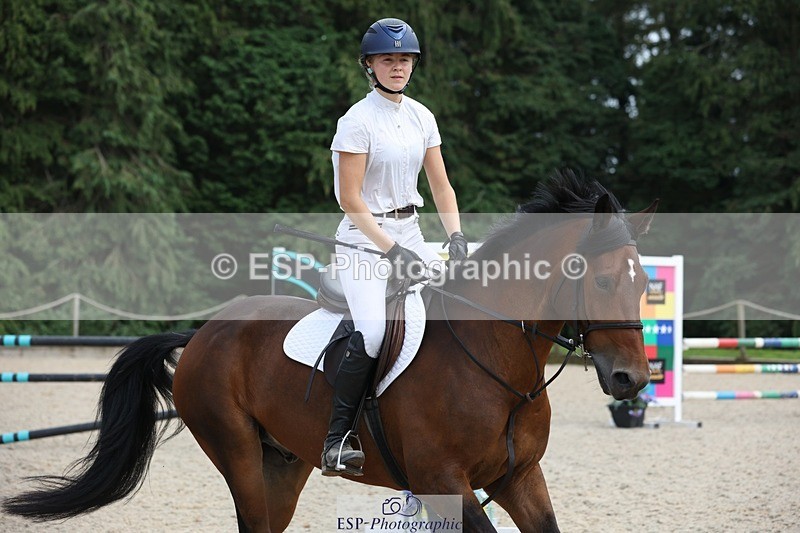 230908-155105-02638 - Cls 8 Snr 1.05m Open