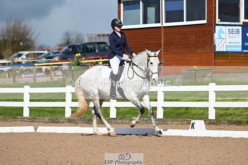 240323A-145921-02326 - UnA Novice 28