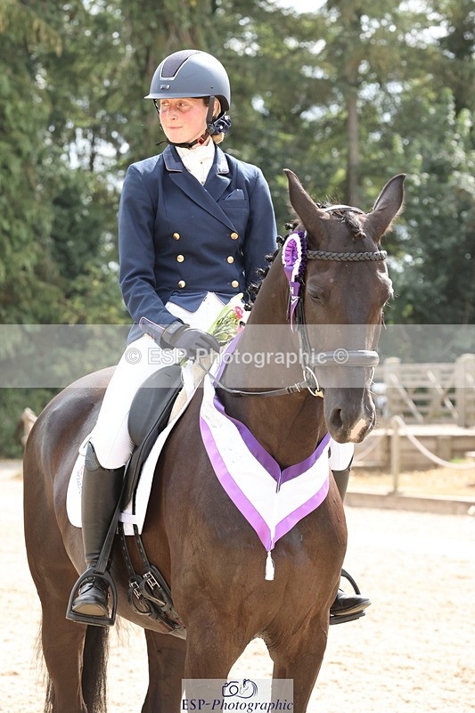 250809A-155348-04653 - Elementary SILVER Presentations