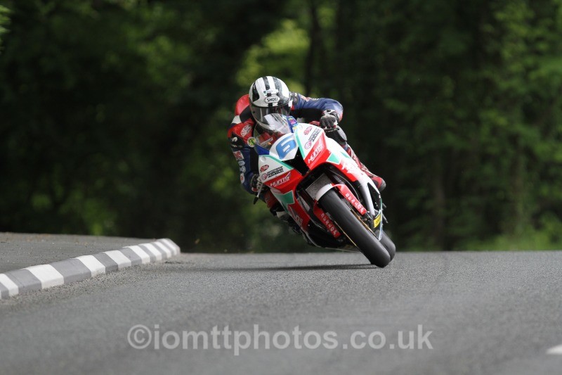 Michael Dunlop Honda / MD Racing - Monster Energy Supersport Race 1
