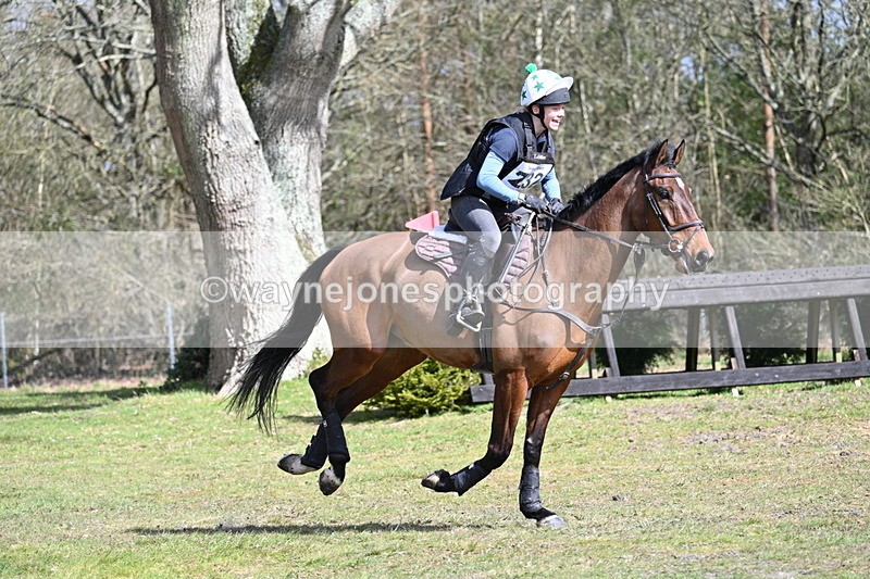 WJ7_2075 - Time 13:42 to 14:01