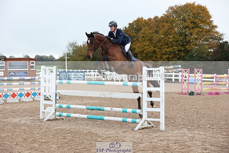 231112A-143142-04854 - Cls 21 Foxhunter & 1.20m Open