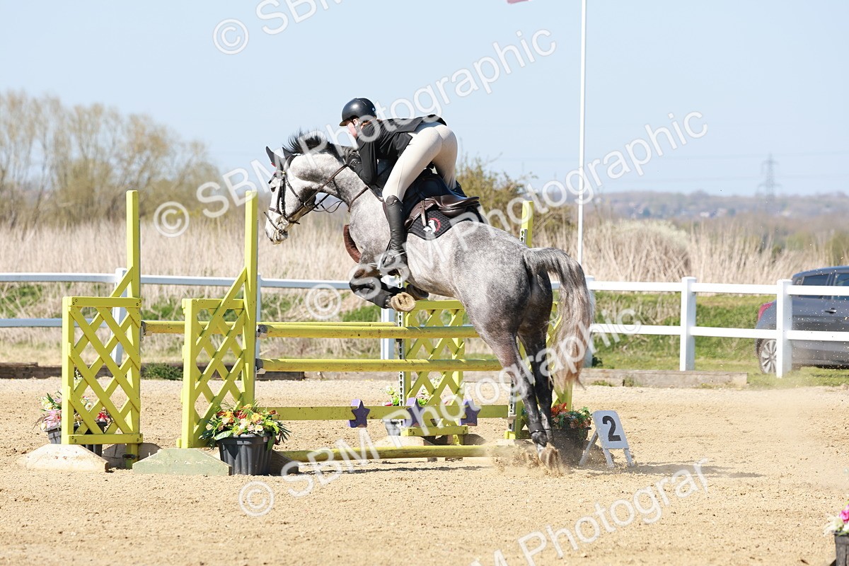 SBM_004531 - Class 17 - Senior Newcomers - 1.10m