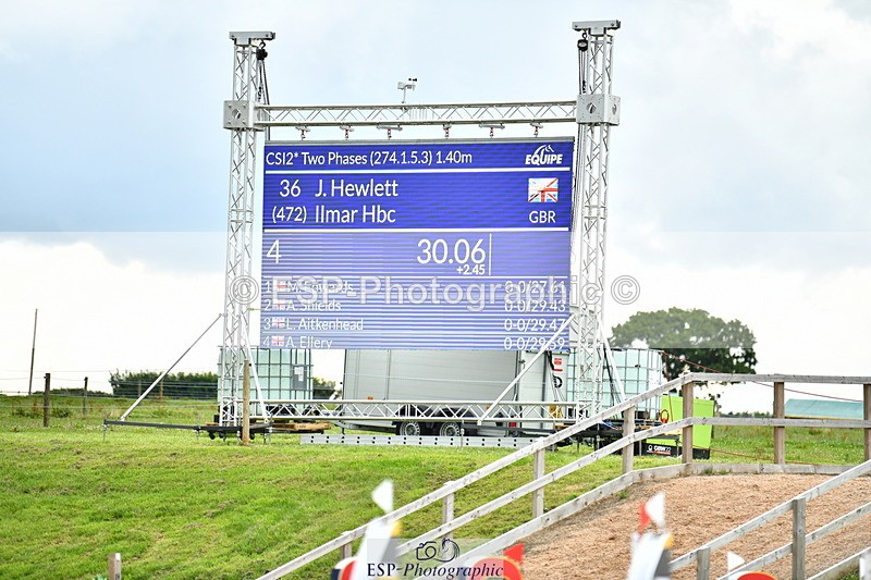 230720A-155111-04069 - Cls 9, 2 Star Big 1.40m Start to break