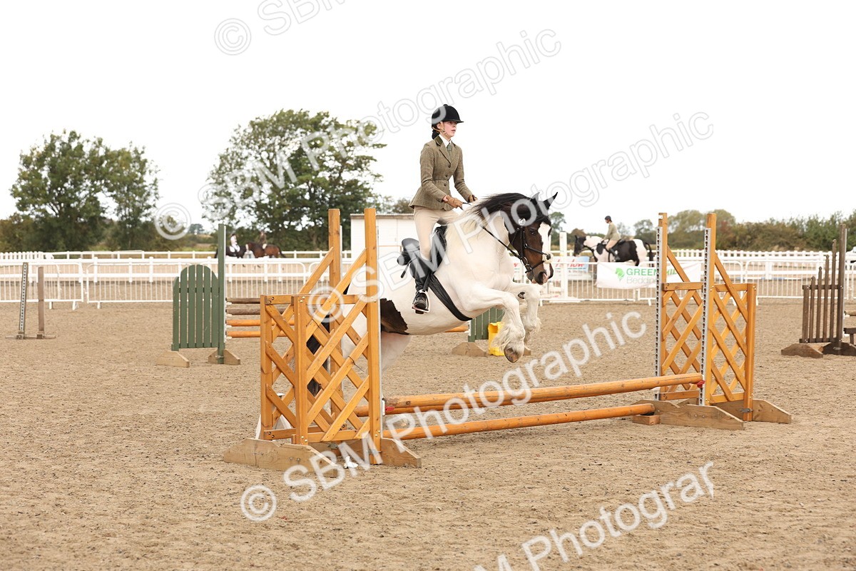 SBM_06684 - Class 58a -  Style & Performance - 70cm (15-19)