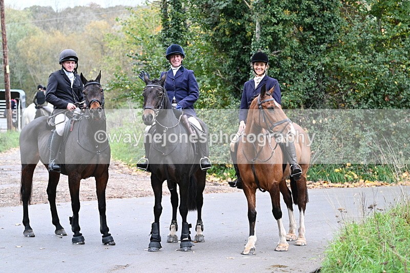 WJ7_7425 - Walk Home..