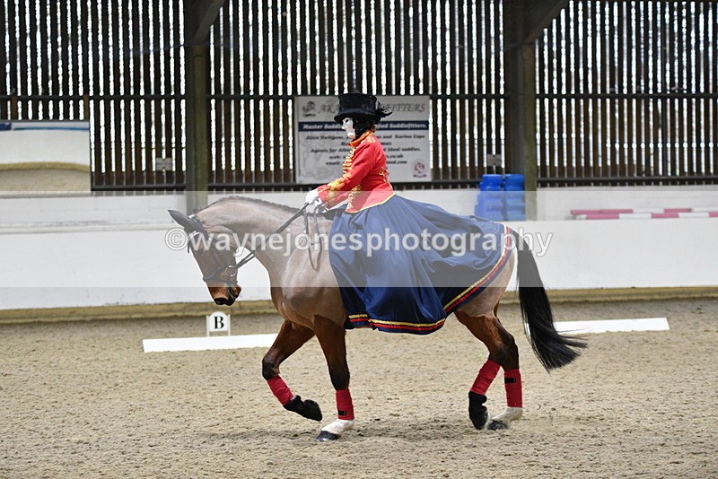 WJ5_9269 - Time 13:04 to 13:41 Fancy Dress DTM