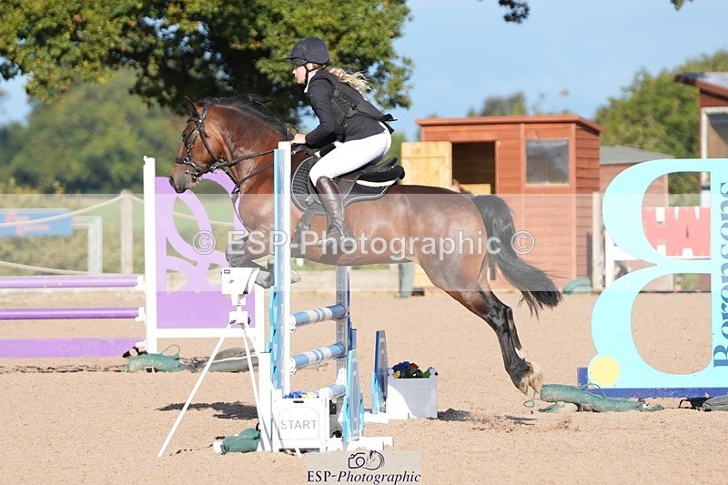 250921-093250-01988 - Cls 2 Pony Intro 70cm