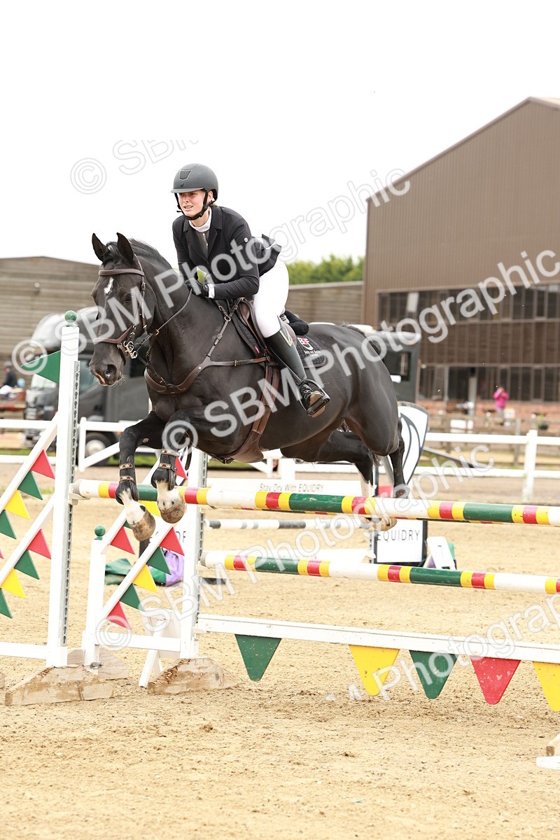 1I0A7961 - Class 5 - Senior Foxhunter 1.20m