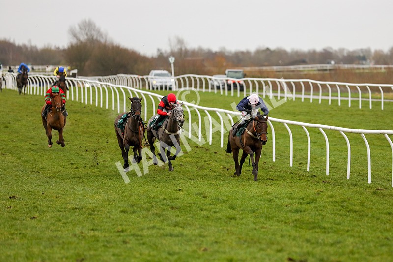 110124-Race 2-Its Maisy-4844 - Race 2