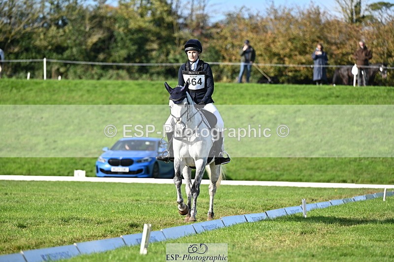 251024A-114423-09442 - F-464-Sophie.Aldrich