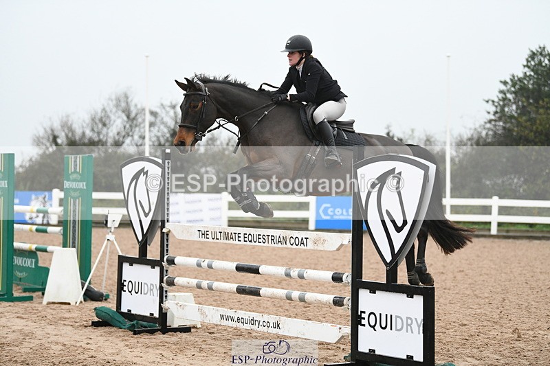 241103A-110349-07661 - SUN Cls 21 Snr Newcomers and 1.10m Open