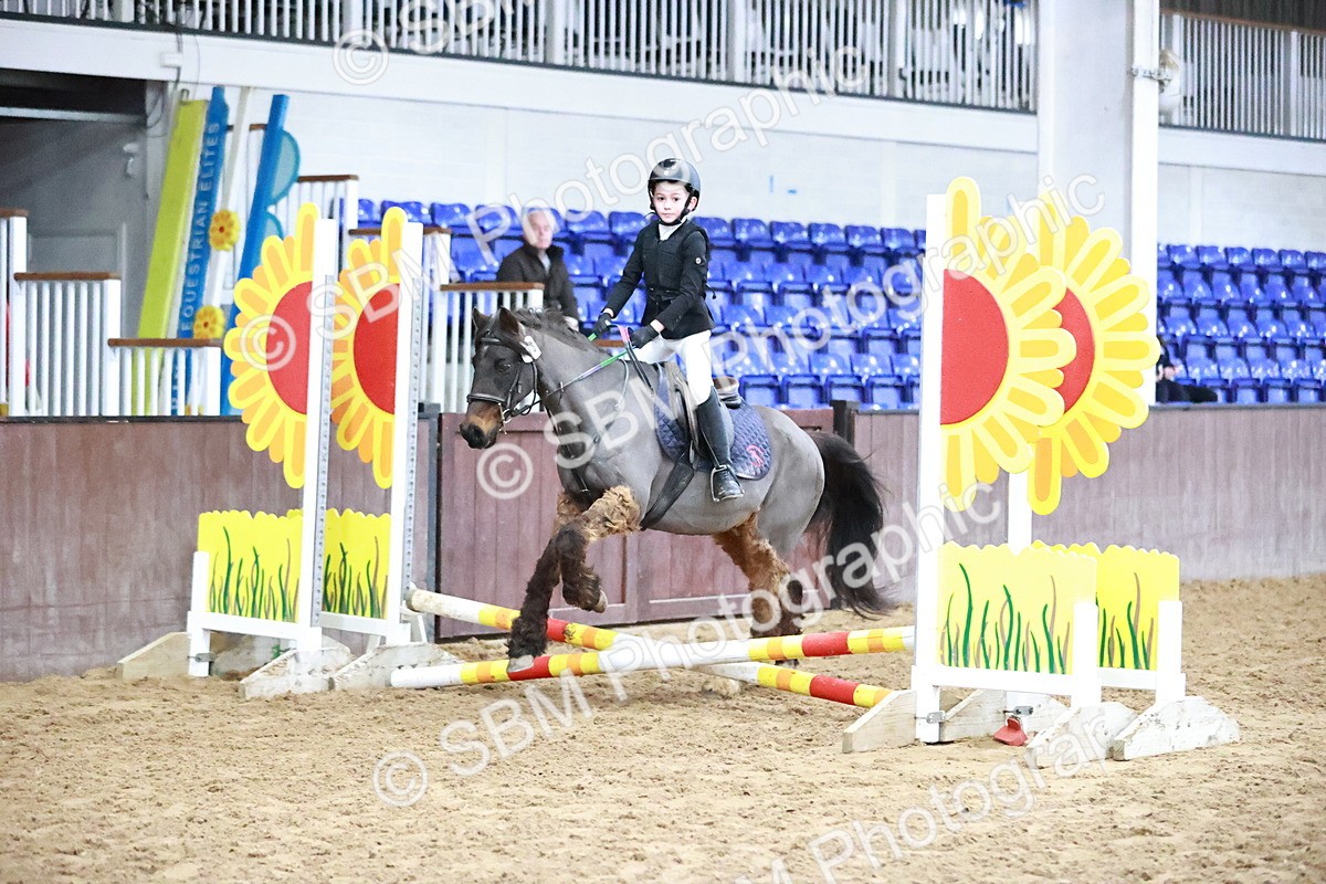 SBM_000058 - Class 1 - Cross Pole Jumping 30cm 40cm