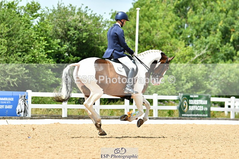 230702A-135822-10136 - Cls 31 Medium 69