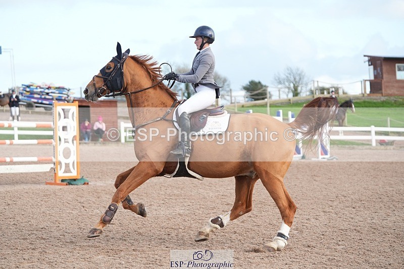 251108-144029-02902 - Cls 16 Snr 1.30m and 1.40m