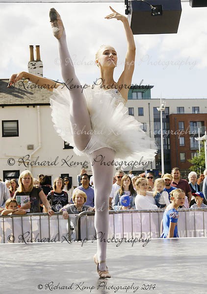 070914-0434 - Performance
