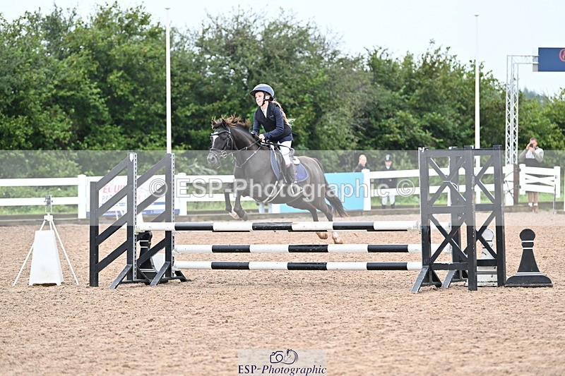 240908A-104038-03070 - Cls 18 A&B Pony Brit Nov & 80 Opern