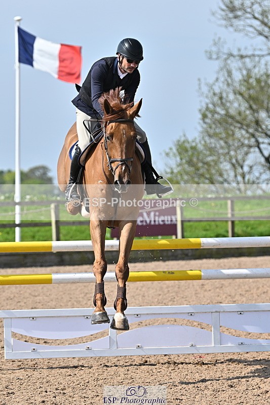 240509A-102642-00872 - Cls 8 Foxhunter