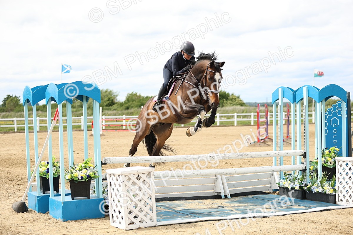 SBM_001310 - Class 5 - Senior Foxhunter - 1.20m