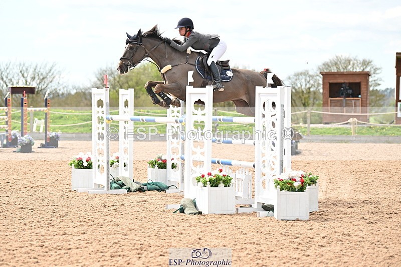 240418A-143203-04408 - Cls 9, 2 Star Big Tour 1.40m