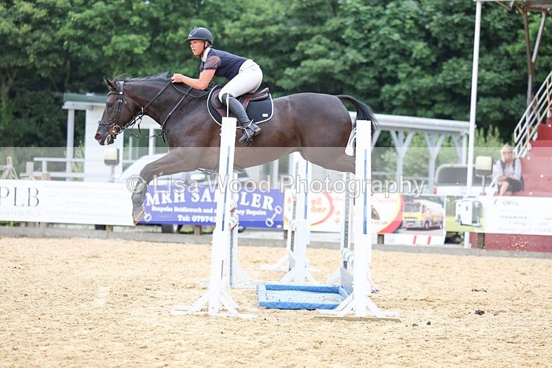 3E7A6501 - Class 9: Senior 1.15m Open