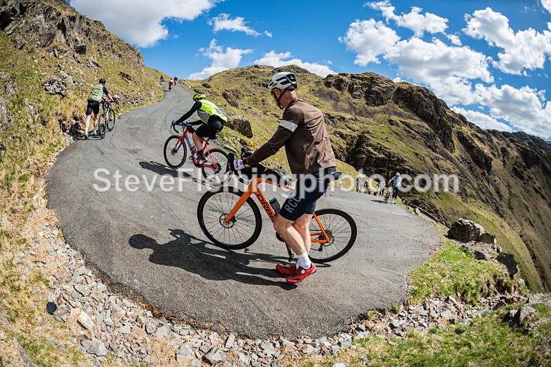 143315 - Hardknott Hairpin 14.00 - 15.00