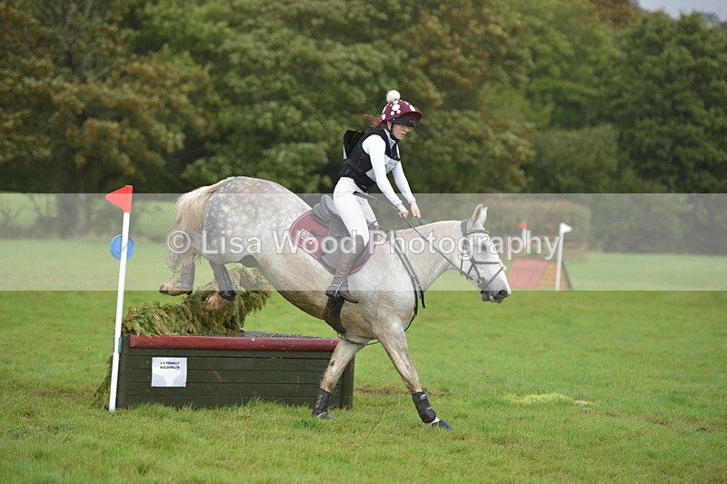 RAY_9930 - Class 3: 70cm Pairs: Corner