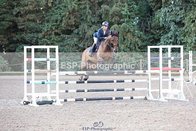 250831A-084105-08733 - Cls 40 Snr Newcomers