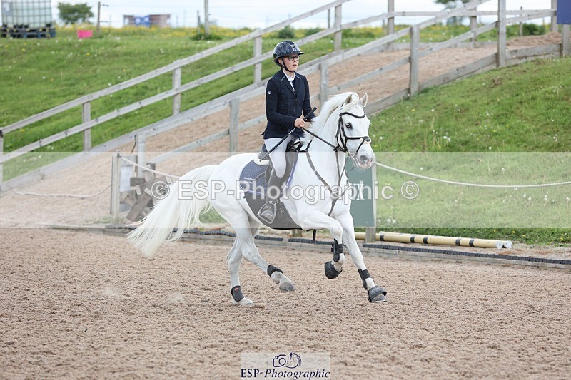 250505-120632-04736 - Cls 5 Pony Foxhunter and 1.10m Open