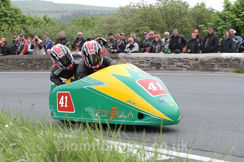  - Sidecar Race 1