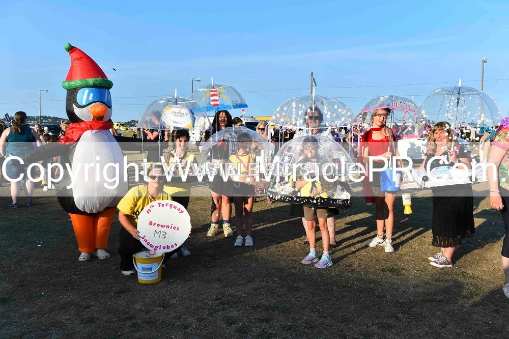 SH4_3422 - Carnival Procession.
