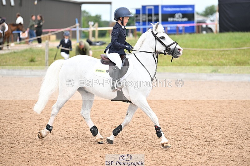 240630A-115323-12254 - Cls 24 Hoys 128cm Jump Off and Presentations