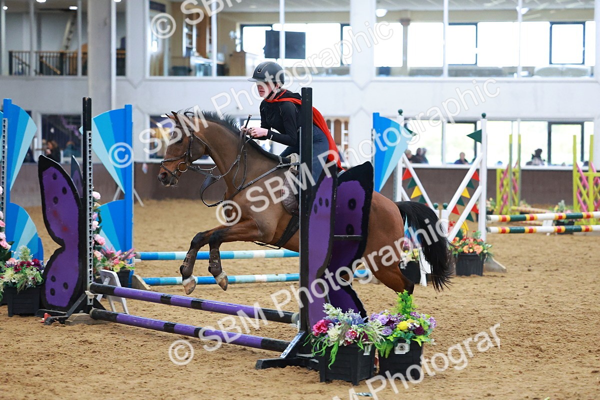 SBM_001771 - Class 3 - Horse & Hound (60cm)