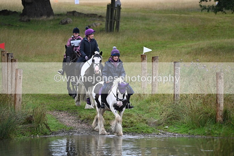 WJ7_9099 - Time at Water 11:53 to 12:23