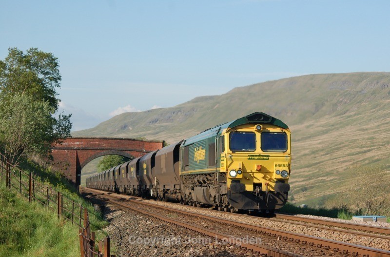 29.5.12 - 66553 6M32 Killoch - Ratcliffe, Milepost 261 (Angerholme) - Milepost 261 (Angerholme, Mallerstang)
