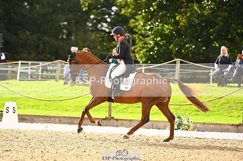 231020-141150-09861 - 305-CHILLI.KNIGHT-Gemma.Stevens-DR