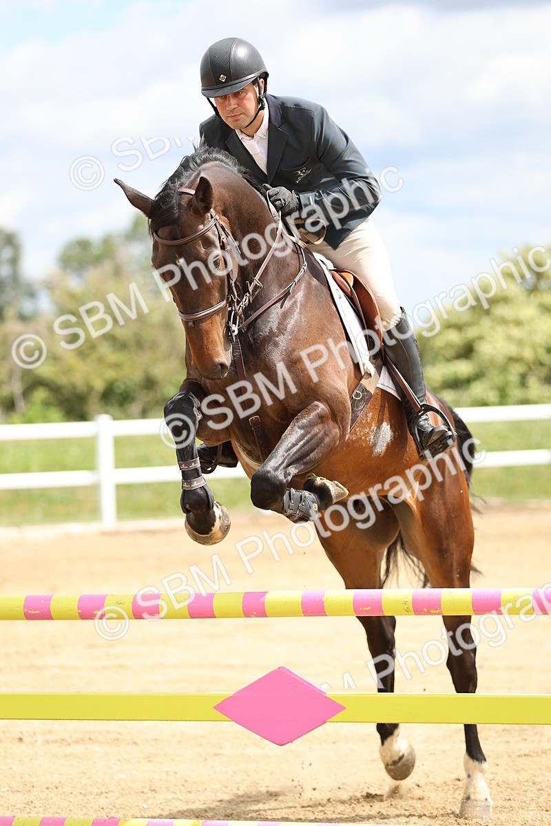 SBM_000438 - Class 3 - Senior Discovery - 1.00m