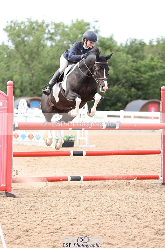 240630A-164843-15362 - Cls 33 Foxhunter and 1.10m Open