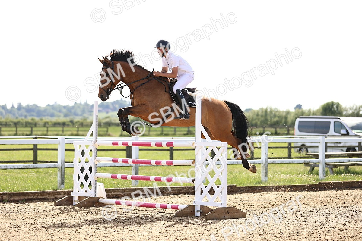 SBM_002938 - Class 5 - Senior Foxhunter - 1.20m