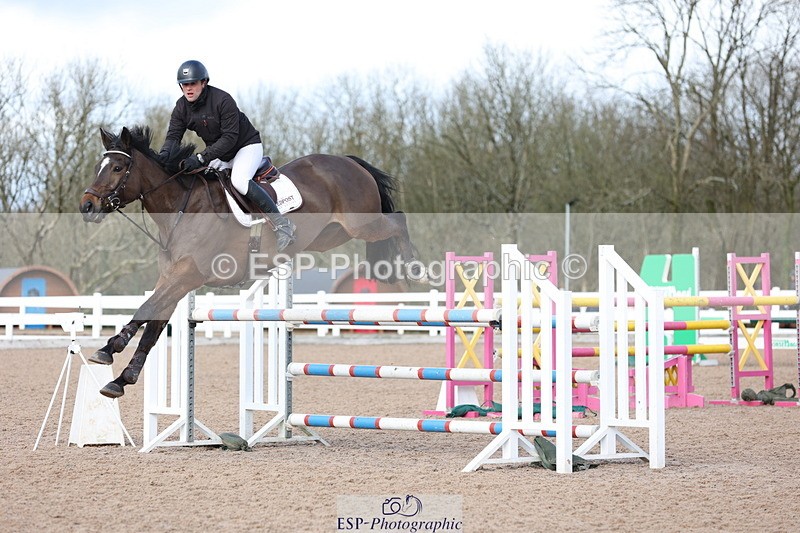 240223A-125251-01258 - Cls 5 Newcomers and 1.10m Open