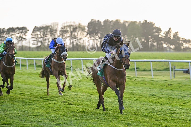 200424-Race 7-Two Brothers-7331 - Race 7